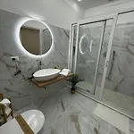 Matthias Luxury House Pensión 4*