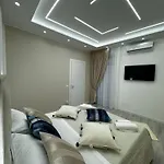 Matthias Luxury House Pensión 4*
