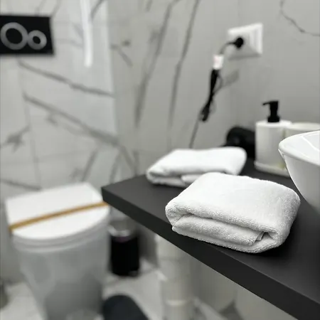 Matthias Luxury House 4* Κατάνια