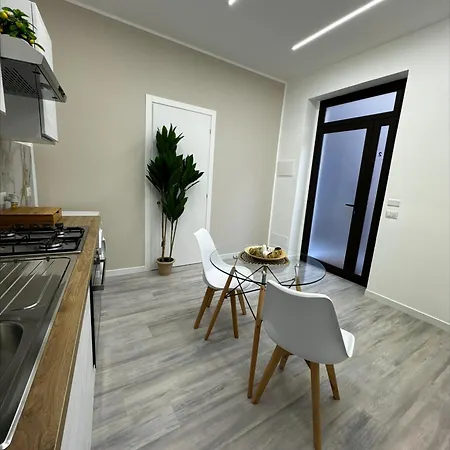 Matthias Luxury House 4*