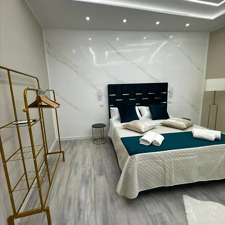 Matthias Luxury House Πανσιόν
